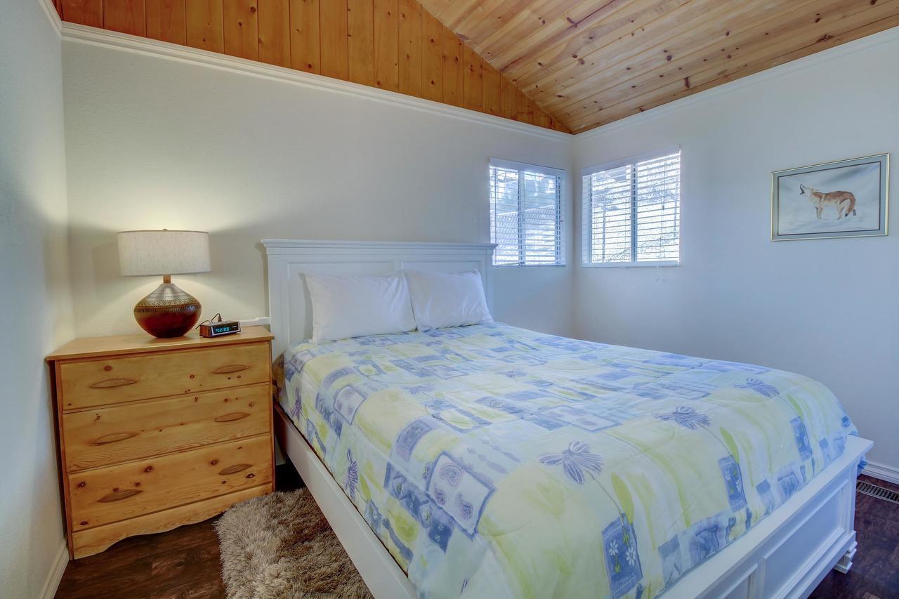 Big Bear Retreat Villa บิ๊กแบร์เลค ภายนอก รูปภาพ